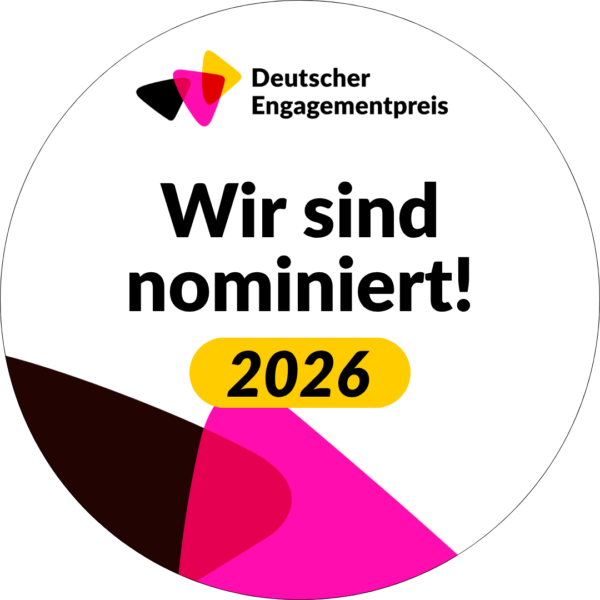 Logo des Deutschen Engagementpreises mit dem Hinweis "Wir sind nominiert 2026!"